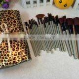 32 pcs multifunctional makeup powder brushes set