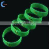 Fashionable Silicone Glowing Rubber Hand Bands thumbnail-1
