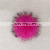 Myfur Wonderful Full Round Real Raccoon Fur Made Dyed Wholesale Fur Pom Poms thumbnail-5