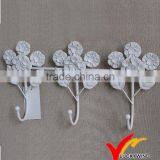 Wall Art Vintage 3 Metal Wall Hooks thumbnail-5