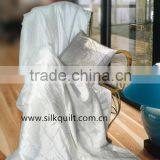 High Quality Handmade Silk Quilt Jacquard thumbnail-1