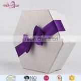 Large Ribbon Bow for Gift Box Wrapping thumbnail-2