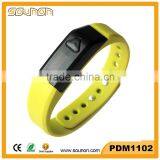 Unisex USB Charge Wristband Pedometer Watch, Bluetooth Smart Pedometer Waterproof Pedometer thumbnail-4
