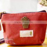 Korean Retrostyle Canvas Coin Bag/coin Purse With Metal Decorate thumbnail-1