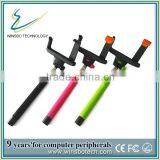 Wholesale Extendable Selfie Stick With Remote for Smartphone thumbnail-1