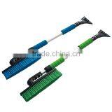 Soft Handle Extended Car Rotation Snow Brush With Ice Scraper thumbnail-2