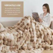 Heavy Luxury Thickened No Shedding Rabbit Faux Fur Blanket for Winter Beds Bubble Blankets Weighted Throw Blanket thumbnail-3