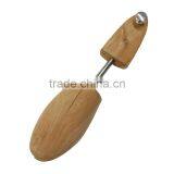 Custom Logo Plate Red Cedar Wood Type Wooden Shoe Stretcher for Shoe Expanding Usage thumbnail-1