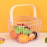 Nordic Metal Wire Mesh Storage Basket With Wooden Handle For Fruit