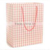 Pink Lattic Design Paper Gift Bag thumbnail-4