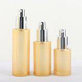 Free Sample Fancy 30Ml 40Ml 100Ml Cosmetic Glass Bottle Lotion Set With Pump thumbnail-2