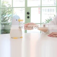 Amazon Children Penguin  Shaped Touchless Sensor Foam Automatic Liquid Soap Dispenser for Kids