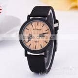 M020-1 Simulation Wooden Men Watches Wood Color Leather Strap Watch Antique Wrist Watches Clock Men Relojes Hombre thumbnail-5