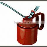 250 cc High Pressure Oil Can thumbnail-1