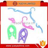 Creative Traveling Folding Clothes Hangers thumbnail-1