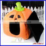 pumpkin house shape dog bed