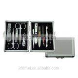 Luxury Design Gift Manicure and Pedicure Set thumbnail-5