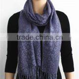 Jacquard Leopard Pattern Wool Scarf thumbnail-2