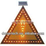 Solar LED Traffic Light thumbnail-3