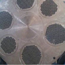 High Quality Heat Transfer Equipment Special Material Titanium Heat Exchanger thumbnail-5