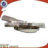 Fashion Hot Sales Bus Shape Tie Bar for Construction to Own Your Desgin thumbnail-4
