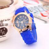 Hot Selling Fashion Silicon Wrist Watch Top Brand Mens Watches Cheap China Supplier thumbnail-1