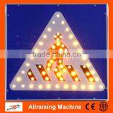High Brigtness Solar Powered Pedestrian Crossing Sign thumbnail-1
