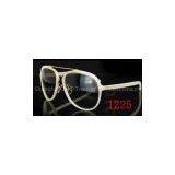 Plastic Sunglasses Sell thumbnail-1