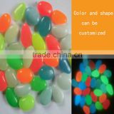 2016 China factory hot sale green yellow resin gravel with free sample