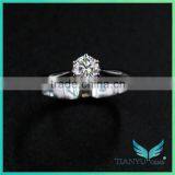 Wholesale New Style 14 K White Gold Engagement Ring 4.5mm Round Cut Moissanite Diamond Wedding Ring thumbnail-2