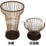 Morden Design Hotel Floor Standing Metal Wire Umbrella Display Stand thumbnail-1