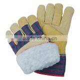 Fur Work Gloves thumbnail-3
