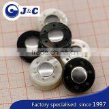 Brand Name Buttons Black MOP Button for Shirt thumbnail-2