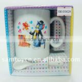 Ceramic cup with plastic spoon SM103628