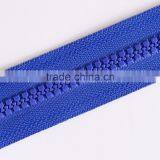 Long Chain Zipper #8 Plastic Zipper Long Chain thumbnail-2