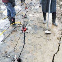 Piston Rock Splitter That is Easy to Operate and Highly Efficient at Splitting Rocks thumbnail-4