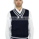 Latest Design V Neck Cable Knitting Sleeveless Man Vest thumbnail-4