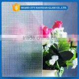 Colored Pattern Water Wave Glass