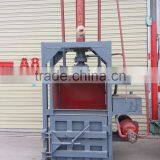30t DB-30T Hydraulic Vertical Waste Paper Baler Machine With Low Price thumbnail-4