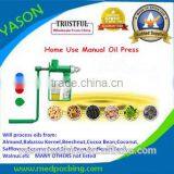 Hand Operated Oil Expeller Oil Press