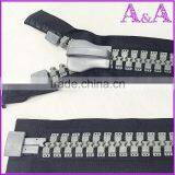 #8 #10, Whole Sale Large Plastic Zipper,derlin Zipper,big Teeth Plastic Zipper thumbnail-5