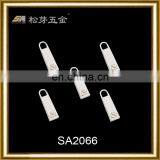 Accessories Available Simple Design Zipper Pull With Logo thumbnail-1