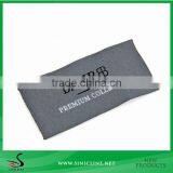 Sinicline Straight Cut Gray Back Ground Woven Brand Tag With Two Colors Customer Logo