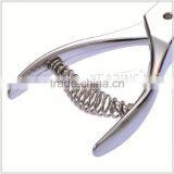 Kearing Classical Pattern Notcher for Punching 1/4'' * 1/16'' Holes on Paper thumbnail-4