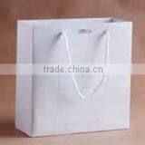 Luxury Laminationed Kraft Paper Bags for Shopping / Shopping Bags thumbnail-1