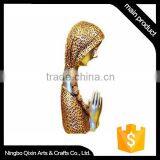 2016 New Promotional Modern Resin Woman Sculpture thumbnail-3
