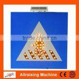 High Brigtness Solar Powered Pedestrian Crossing Sign thumbnail-2