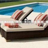 Outdoor Day Bed thumbnail-4
