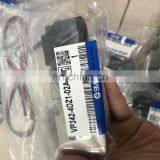 Original SMC Solenoid Control Valve VP342-4DZ1-02A and VP342-5DZ1-02A Made in Japan thumbnail-1
