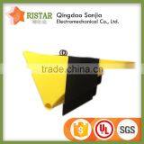 Hot Sale Adjustable Plastic Wheel Chock for Truck or Other thumbnail-2